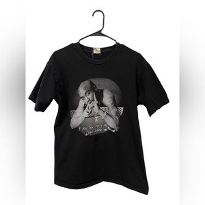 Black Graphic Tupac Quote T-Shirt – Size M‎ – Minor Flaw